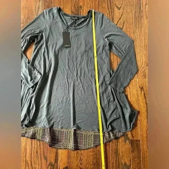 Comfy USA Women’s M Gray Long-Sleeve Tunic w/Tulip Print Back - NWT!! - Picture 7 of 12